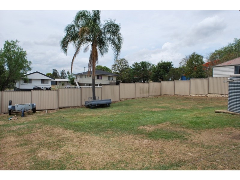 11 Church St, Laidley QLD 4341