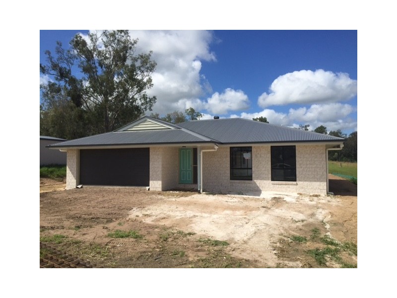 5 Thredbo Court, Regency Downs QLD 4341