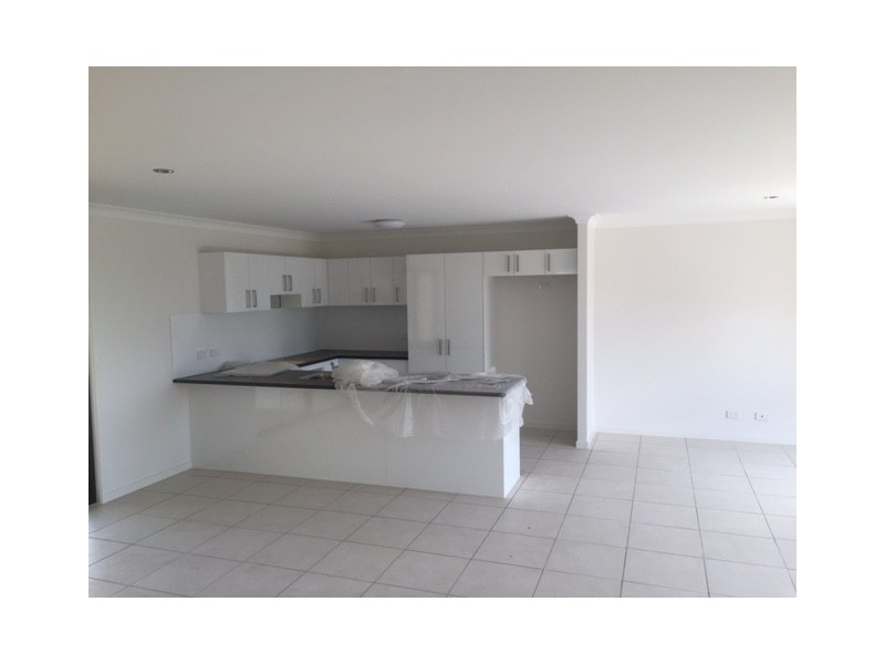 5 Thredbo Court, Regency Downs QLD 4341