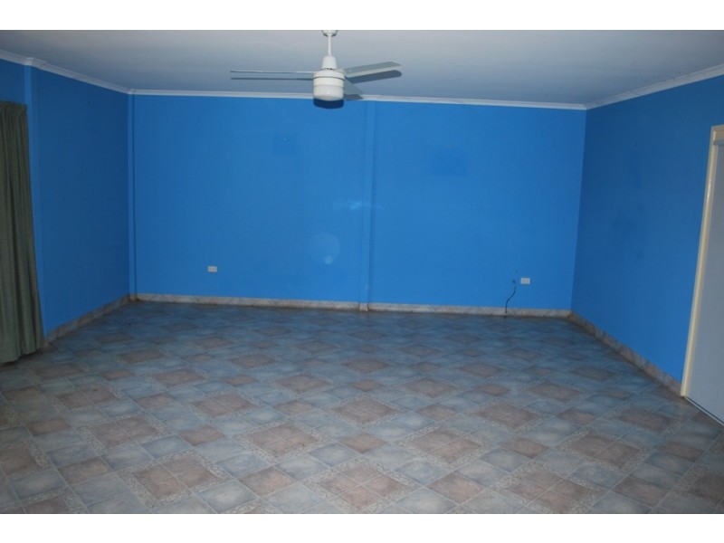 1 Mischke Rd, Kentville QLD 4341