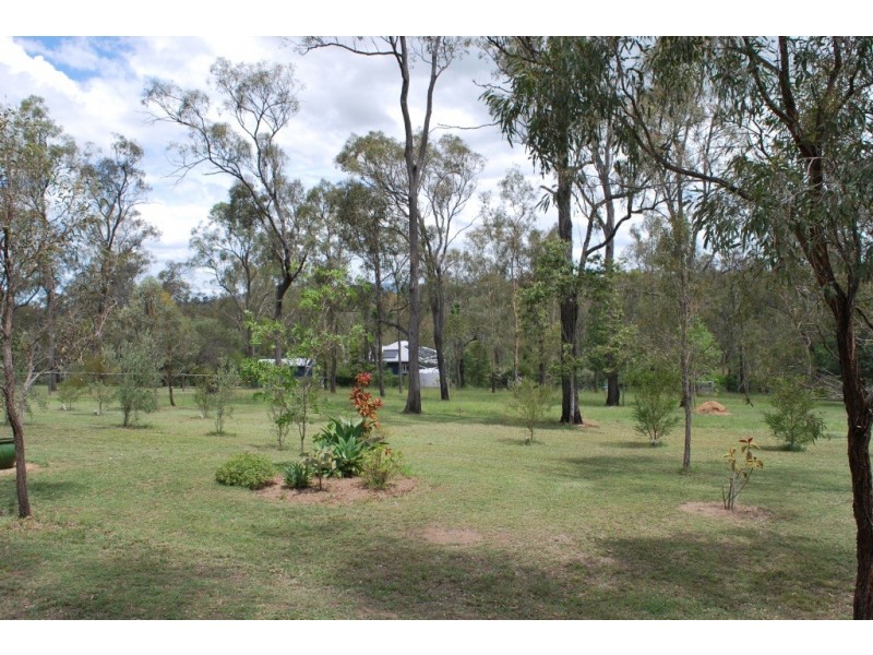 154 Lakes Drive, Laidley Heights QLD 4341