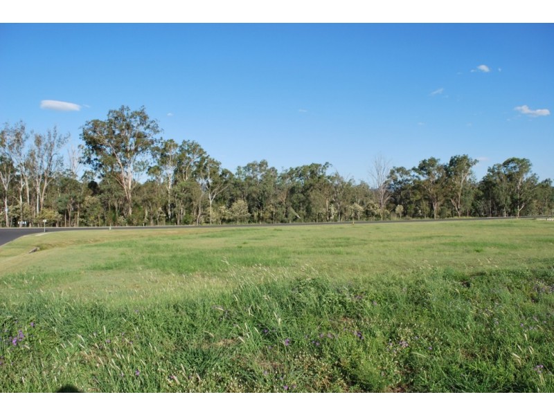 1 Nagle Crescent, Hatton Vale QLD 4341