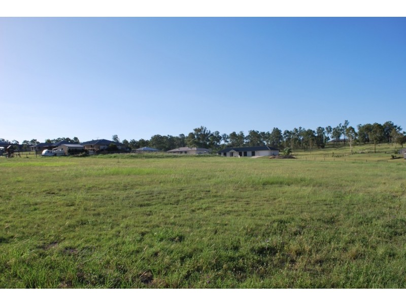 1 Nagle Crescent, Hatton Vale QLD 4341