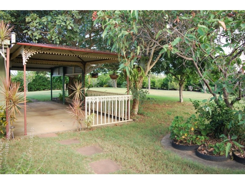9 Hewett Dr, Regency Downs QLD 4341