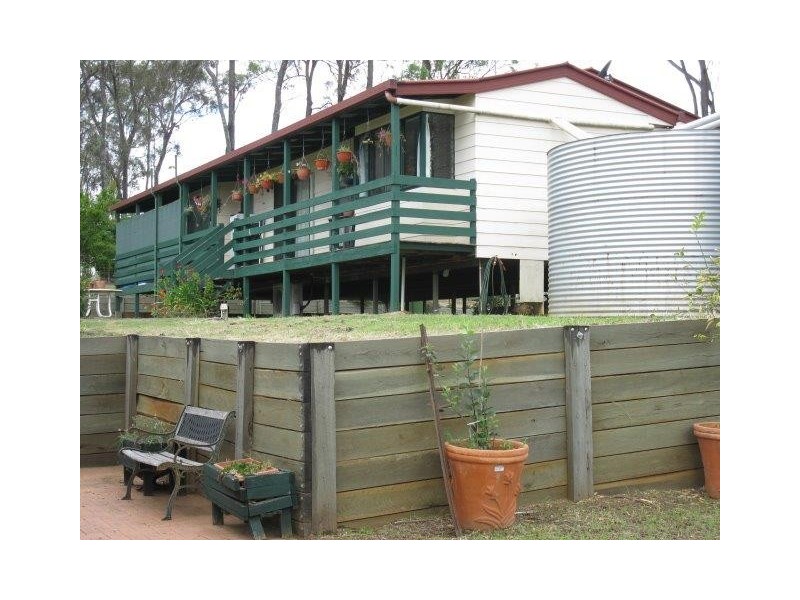 65 Cricket Road, Regency Downs QLD 4341