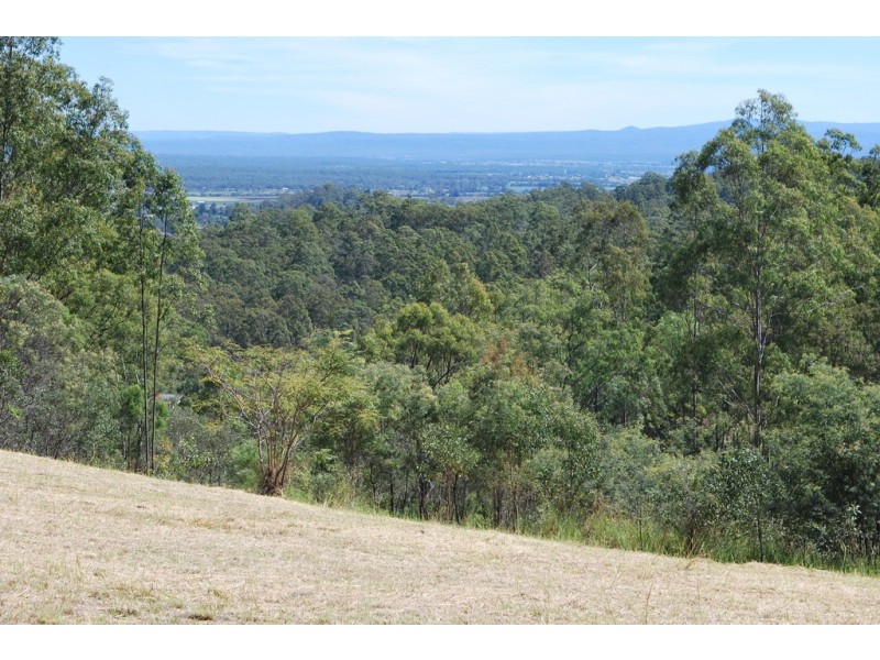 26 Range Crescent, Laidley QLD 4341