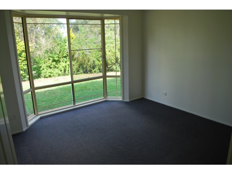 9 Hedges Court, Laidley Heights QLD 4341