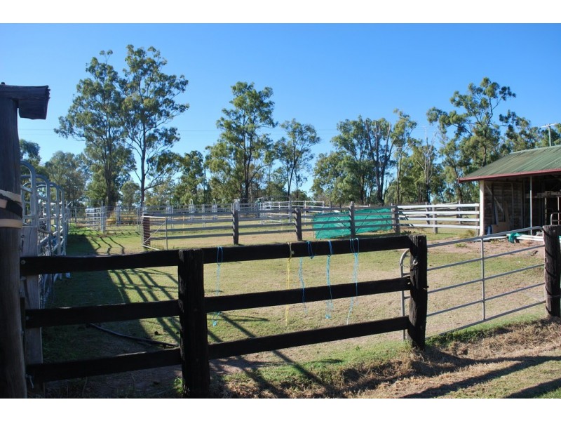 Lawes QLD 4343