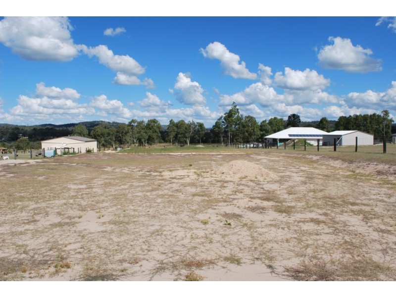 13 Granzien Road, Hatton Vale QLD 4341