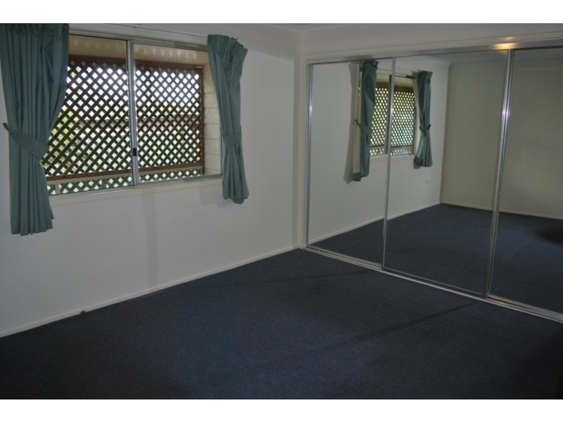 33 William St, Forest Hill QLD 4342