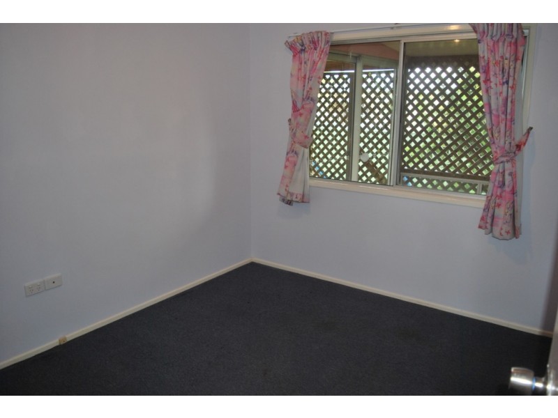 33 William St, Forest Hill QLD 4342