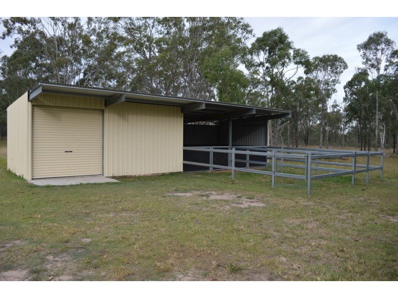 Lockyer Waters QLD 4311
