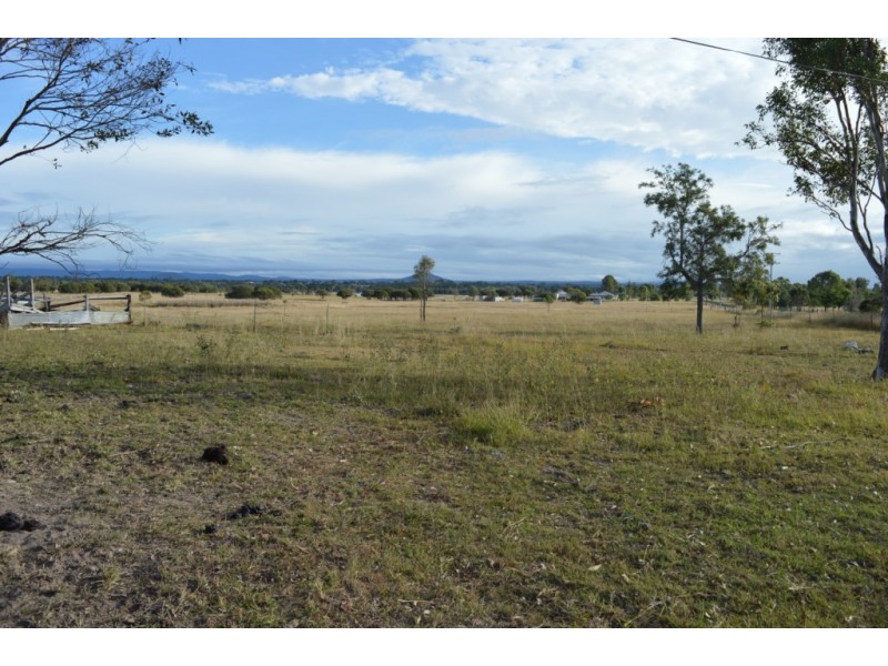 39 Irwin Road, Mount Tarampa QLD 4311