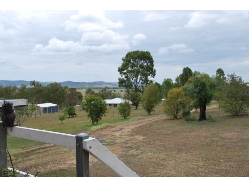 32 Milne Street, Laidley QLD 4341