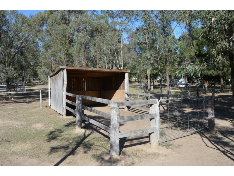 9 Rosella Ave, Regency Downs QLD 4341