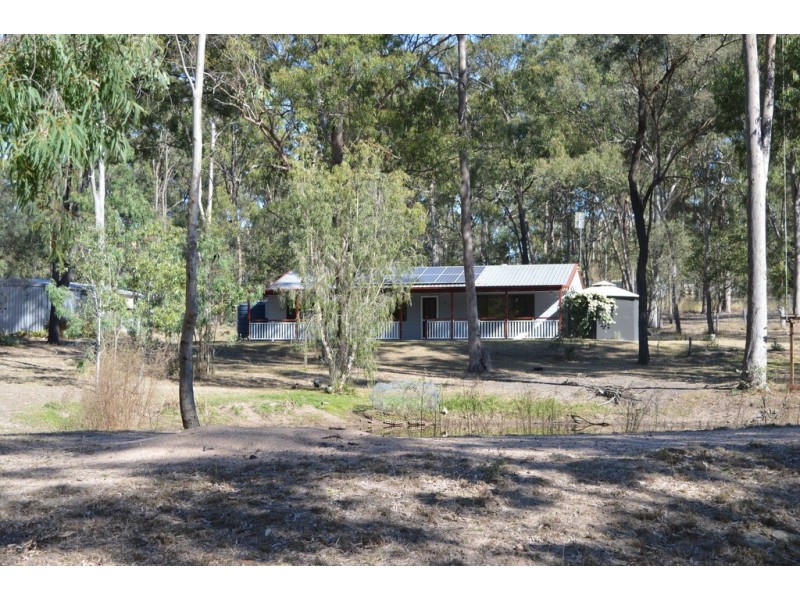 17 Wheatley Court, Regency Downs QLD 4341