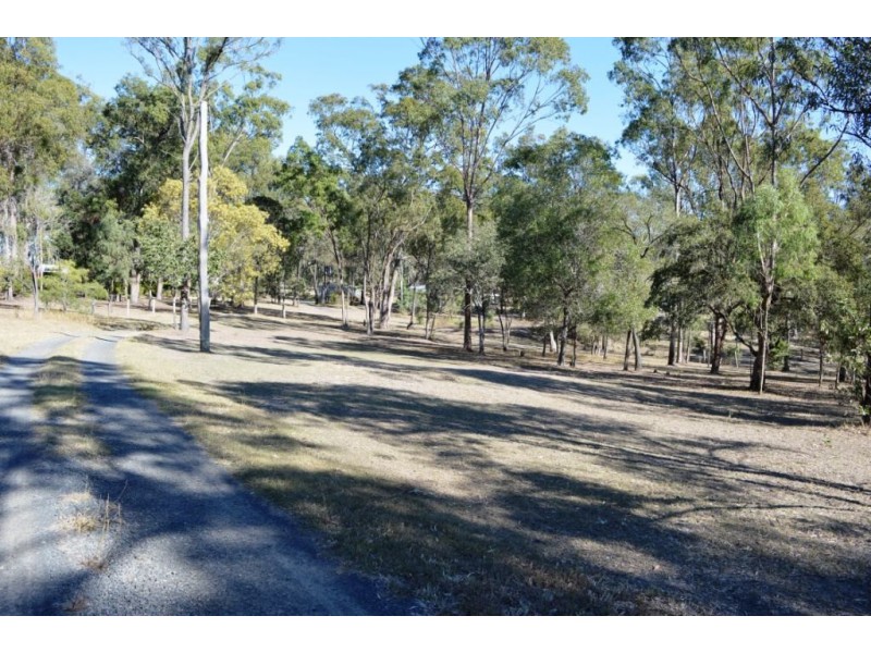 17 Wheatley Court, Regency Downs QLD 4341