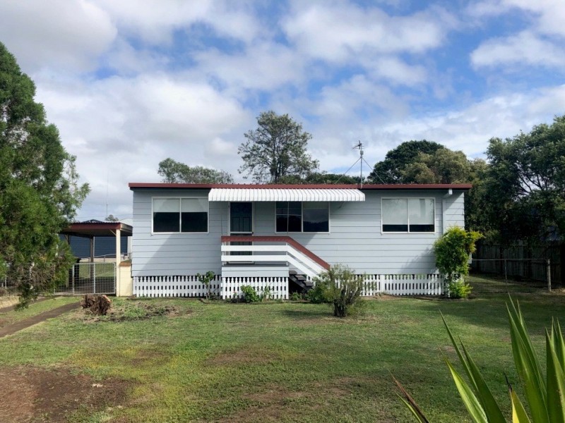 11 Mary St, Laidley QLD 4341