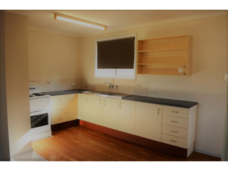 11 Mary St, Laidley QLD 4341