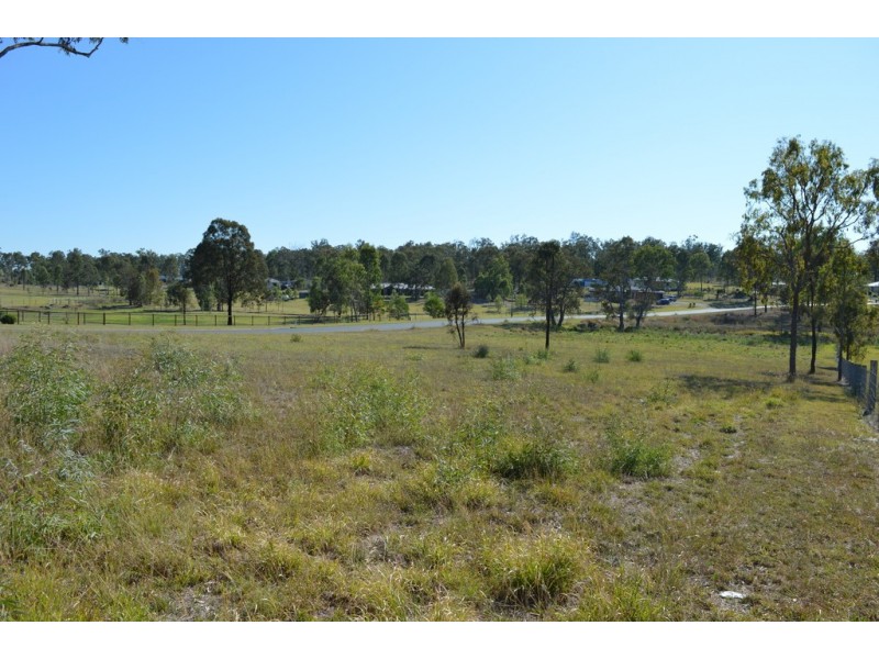 70 Fairway Drive, Kensington Grove QLD 4341