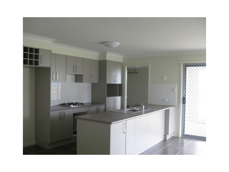 7 Bottlebrush Place, Laidley QLD 4341
