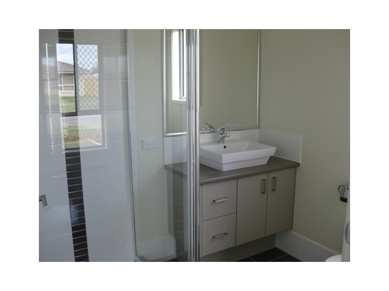 7 Bottlebrush Place, Laidley QLD 4341