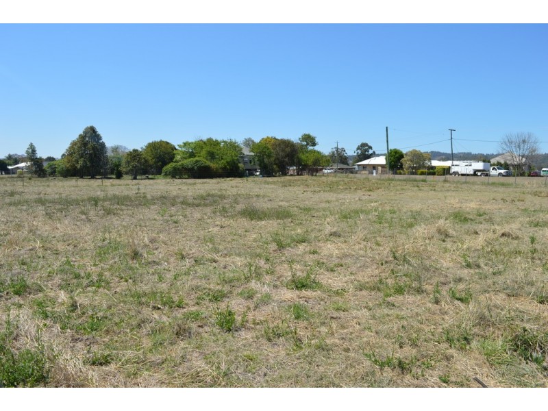 49 Vaux st, Laidley QLD 4341