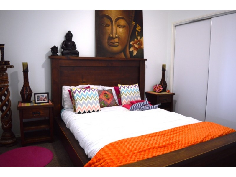 2 Baker Finch Place, Kensington Grove QLD 4341