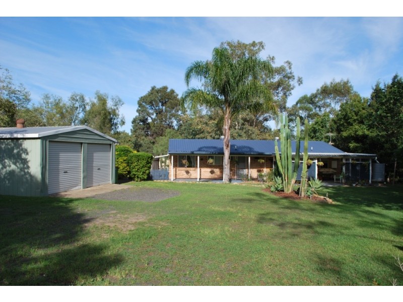 2 Lawrence Court, Regency Downs QLD 4341