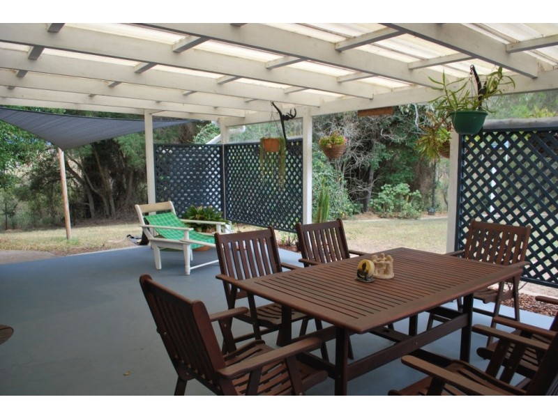 2 Lawrence Court, Regency Downs QLD 4341