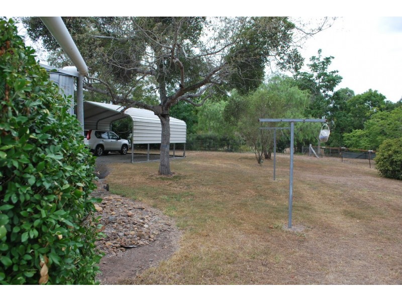 2 Lawrence Court, Regency Downs QLD 4341
