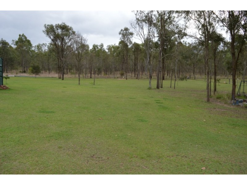 8 Brown Court, Laidley Heights QLD 4341