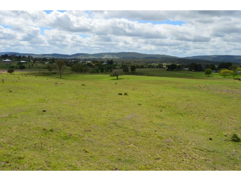 107 Zischke Road, Regency Downs QLD 4341