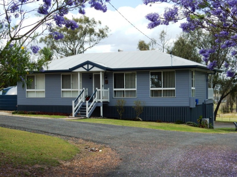 4 Curlew Place, Laidley Heights QLD 4341
