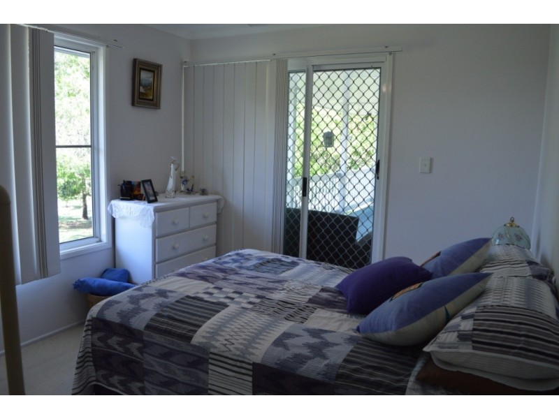 4 Curlew Place, Laidley Heights QLD 4341