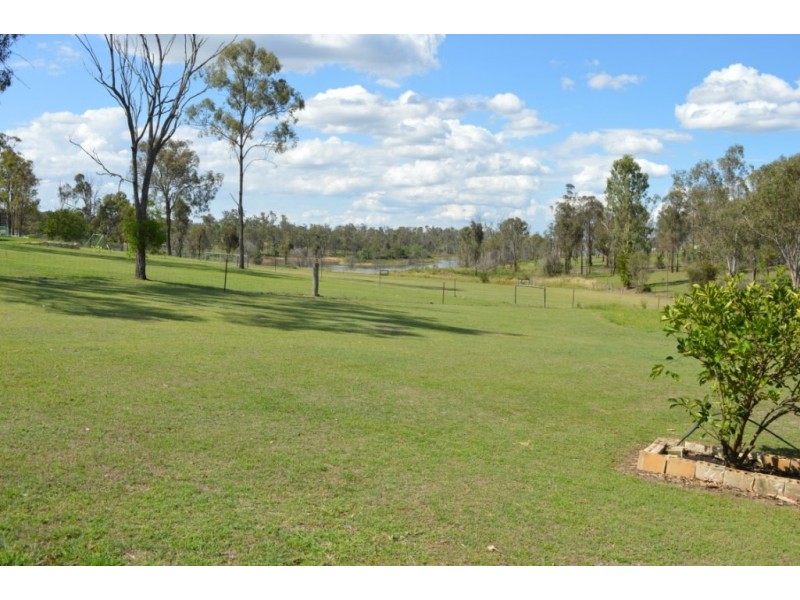 4 Curlew Place, Laidley Heights QLD 4341