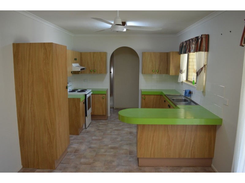 56 Thomas st, Laidley QLD 4341