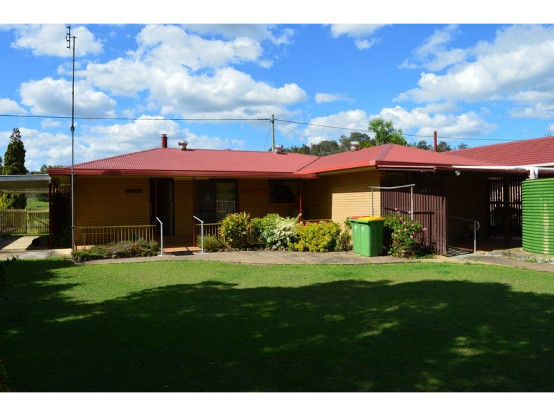 56 Thomas st, Laidley QLD 4341