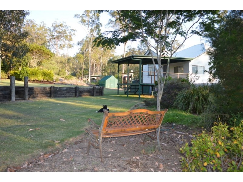 2 Sandpiper Dr, Regency Downs QLD 4341