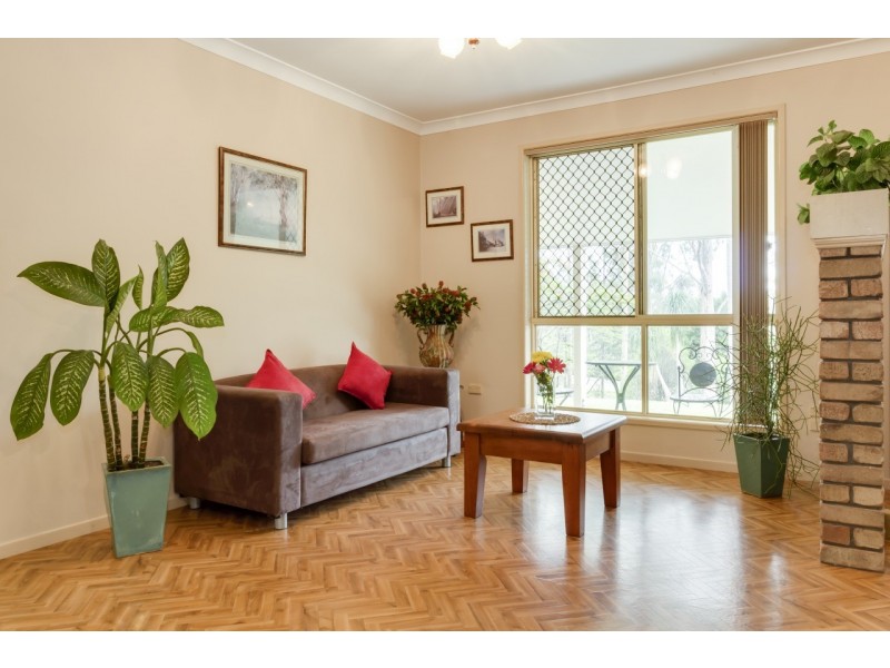 34 Douglas McInnes Dr, Laidley QLD 4341