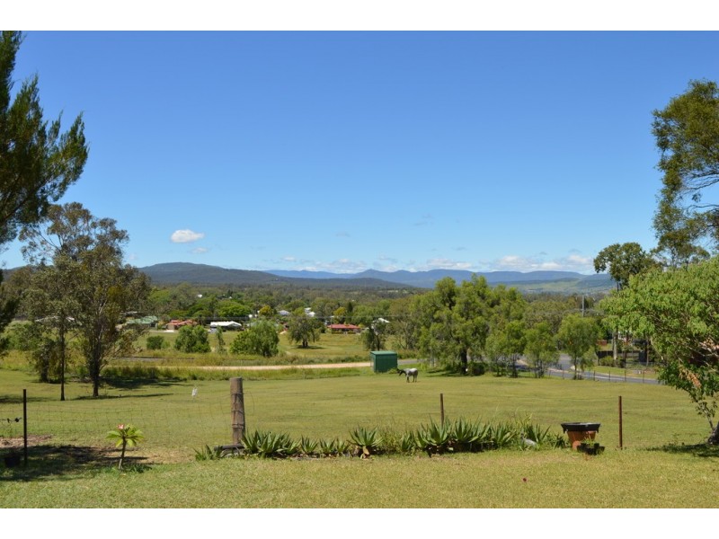 10 Summer Street, Laidley QLD 4341