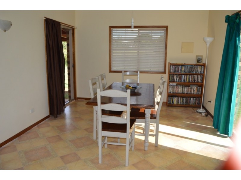 149 Lakes Drive, Laidley Heights QLD 4341