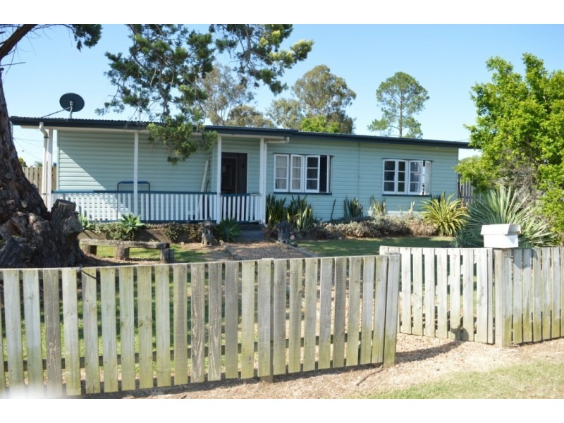 35 Thomas St, Laidley QLD 4341