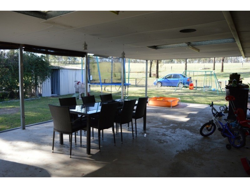 183 Lakes Dr, Laidley Heights QLD 4341