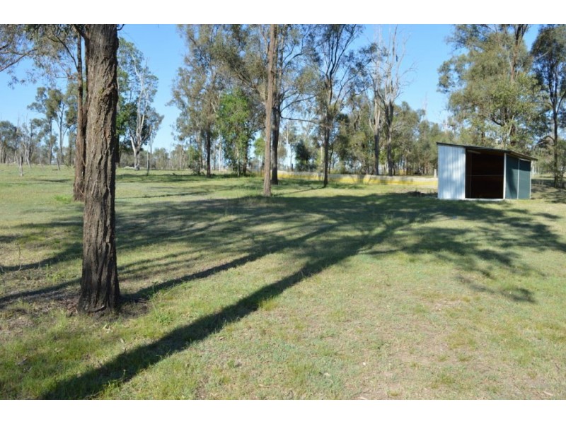 183 Lakes Dr, Laidley Heights QLD 4341