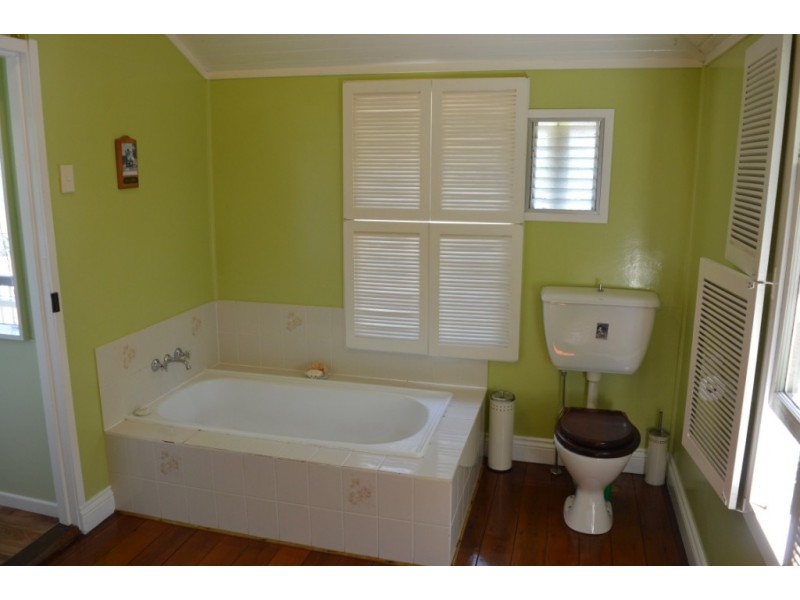 72 Railway Street, Laidley QLD 4341