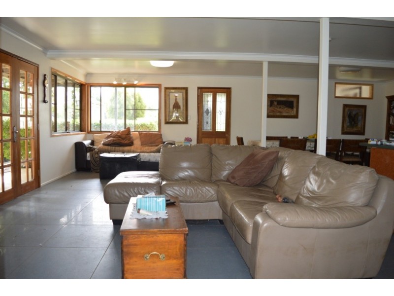 9 Patrick St, Laidley QLD 4341