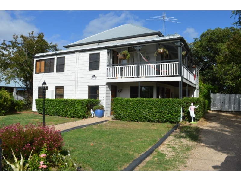 9 Patrick St, Laidley QLD 4341