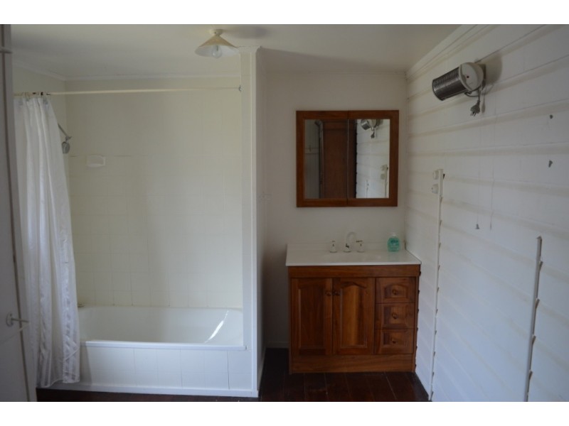 112 Edward Street, Laidley QLD 4341
