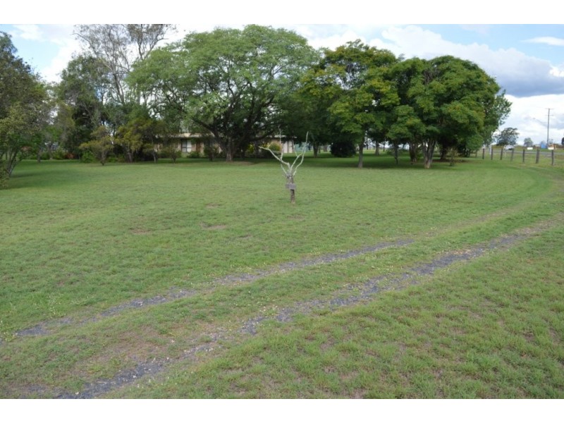 52 Forest Hill Fernvale Road, Glenore Grove QLD 4342